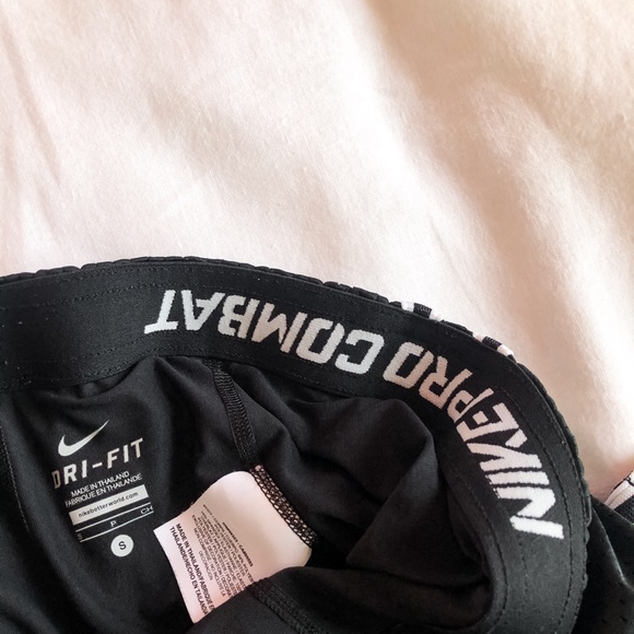 Nike Pro Combat DRI-FIT Shorts - Picture 3 of 3
